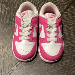 Nike Kids Low Dunk Pink and White 7c